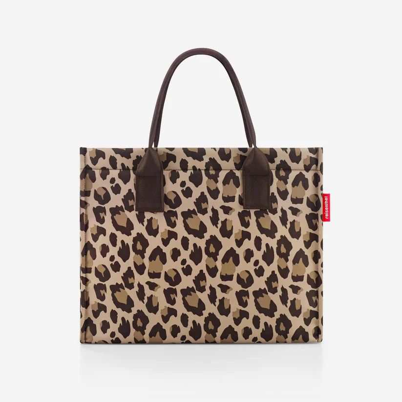 Daily shopper leo macchiato